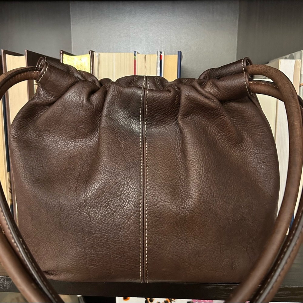 Fossil: Vintage Pebbled Dark Brown Leather Hobo/Shoulder Bag - Picture 4 of 16